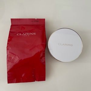 Clarins Everlasting Cushion Foundation SPF 50 110